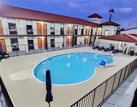 SerenityStay Chattanooga Hamilton Place, .